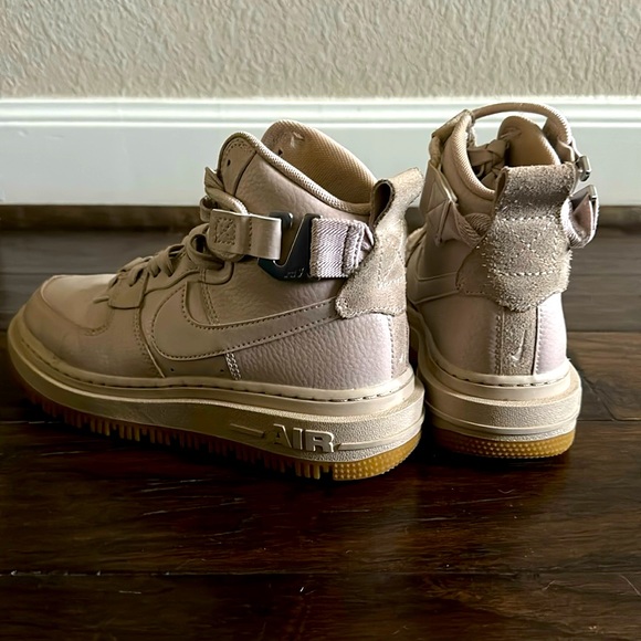 Women’s size - Nike Air Force 1 - beige - Picture 3 of 4